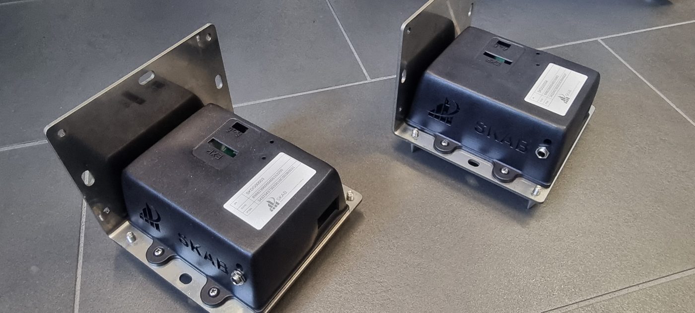 Una coppia di stazioni SKAB prima dell'installazione